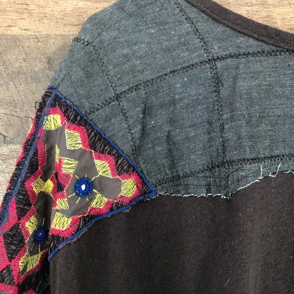 Medium We The Free Oversized Crop Short Sleeve Top - Picture 4 of 5